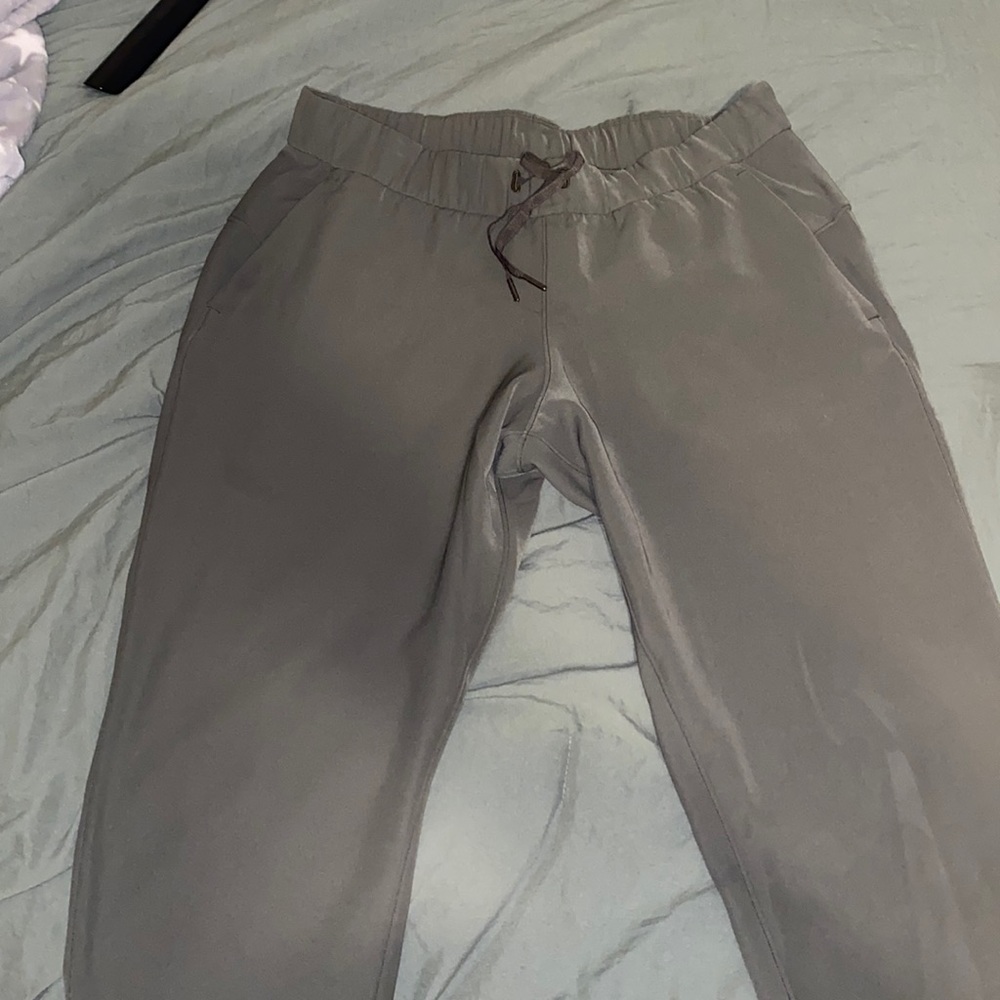 Lululemon joggers